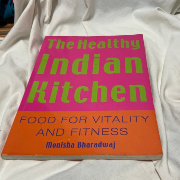 Indian Foods Cookbook Bundle: The Indian Menu & Healthy Indian Kitchen - Picture 1 of 14